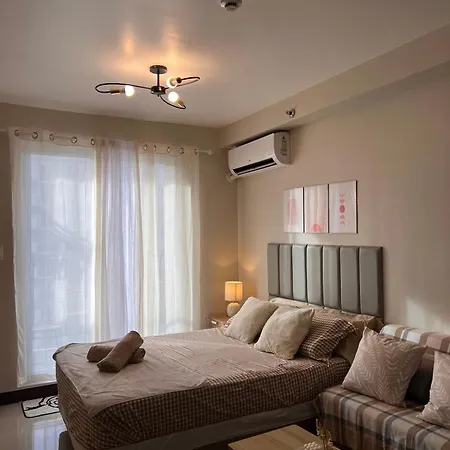 Cozy Condo In Mactan Cebu - Near Beach, Airport, Cclex And Mactan Newtown